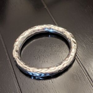 Silpada B1117 Vintage Hammered Bangle Bracelet